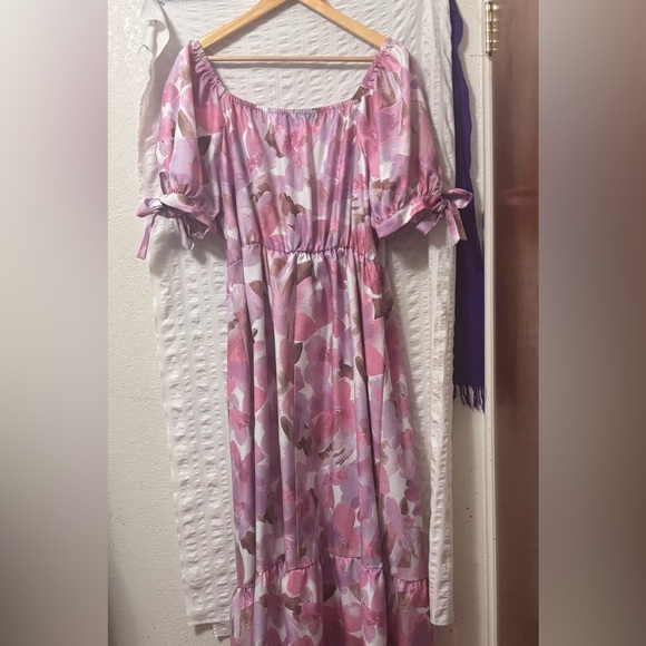 Floral Off-Shoulder Pink Dress - Picture 13 of 15